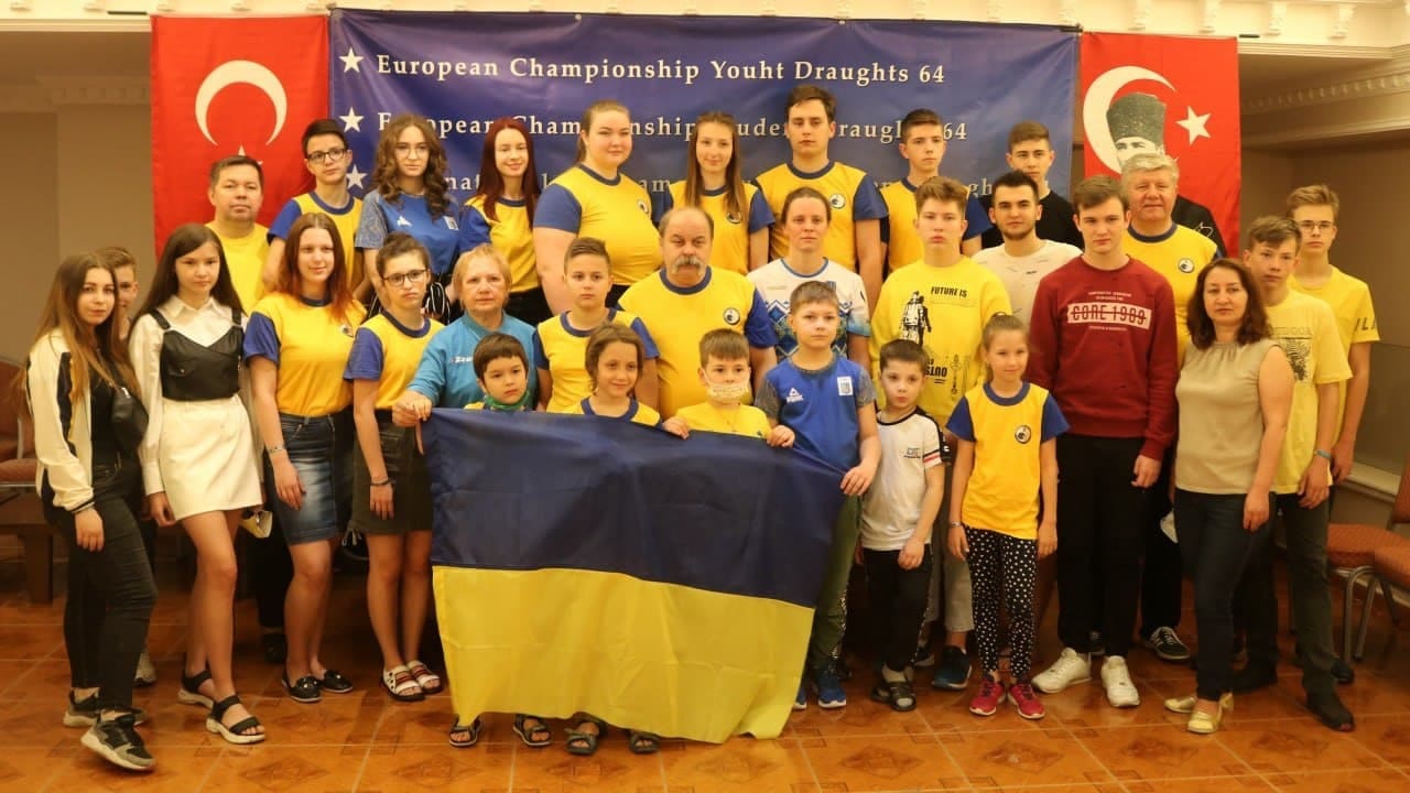 Українці завоювали 55 медалей на молодіжному чемпіонаті Європи з шашок-64