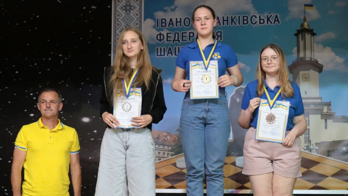 В Івано-Франківську завершилася швидка програма молодіжного чемпіонату України – 2024 з шашок-100