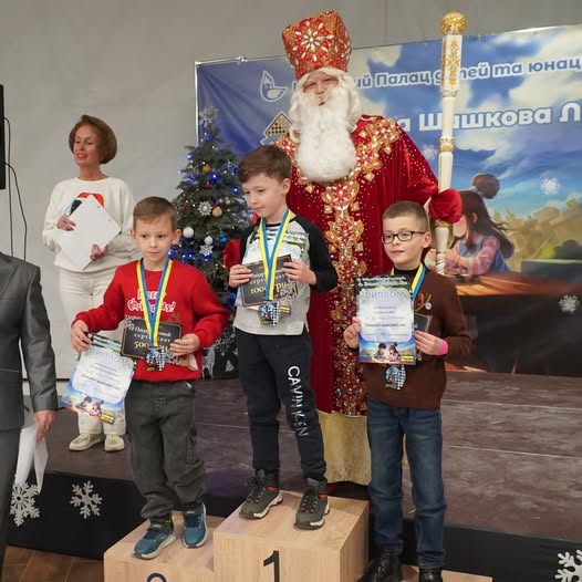 Дитяча шашкова ліга. 2025 рік. Четвертий етап. Призери. Категорія B8