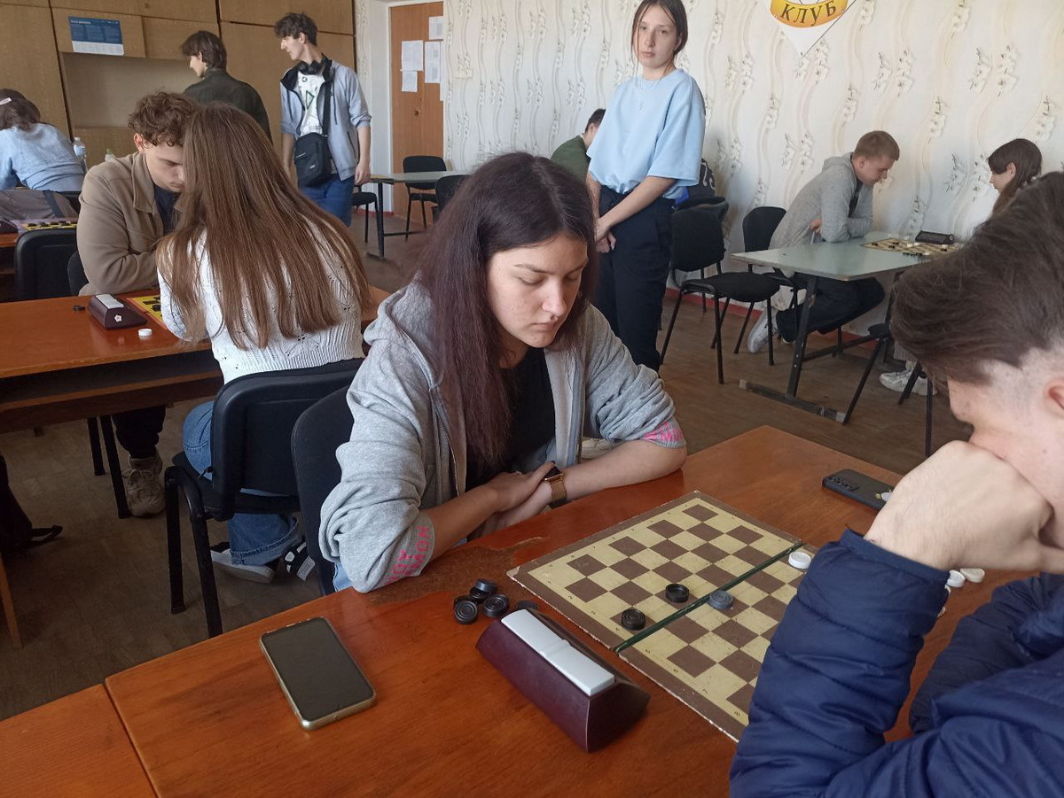 У Кам’янському відбувся традиційний турнір «Шашкова весна на Дніпробуді» серед студентів