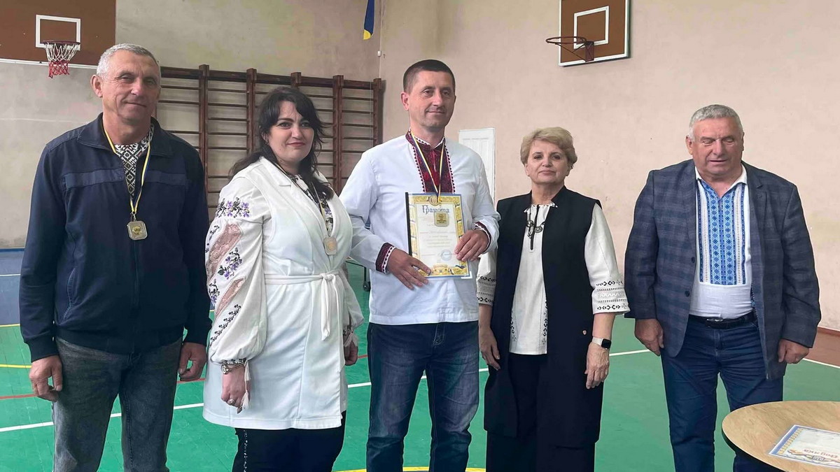 На Яворівщині провели командний чемпіонат серед працівників освіти