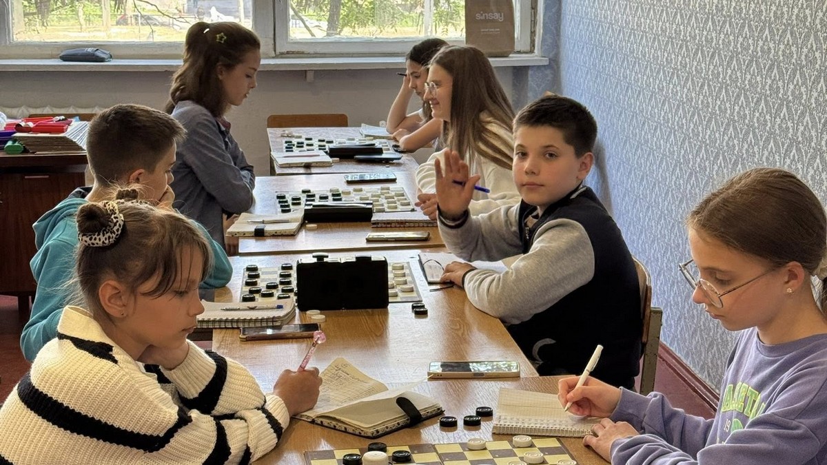 У Кам’янському змагалися юні шашкісти