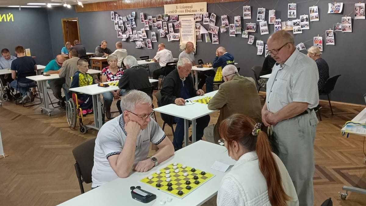 У Луцьку провели відкритий турнір з шашок-64 з нагоди Дня Конституції України