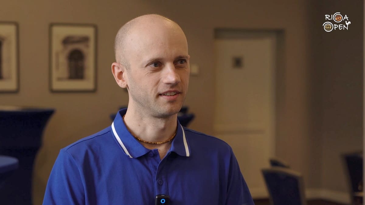 Інтерв'ю з Юрієм Анікєєвим на етапі Кубку світу Riga Open 2025 з шашок-100. Відео